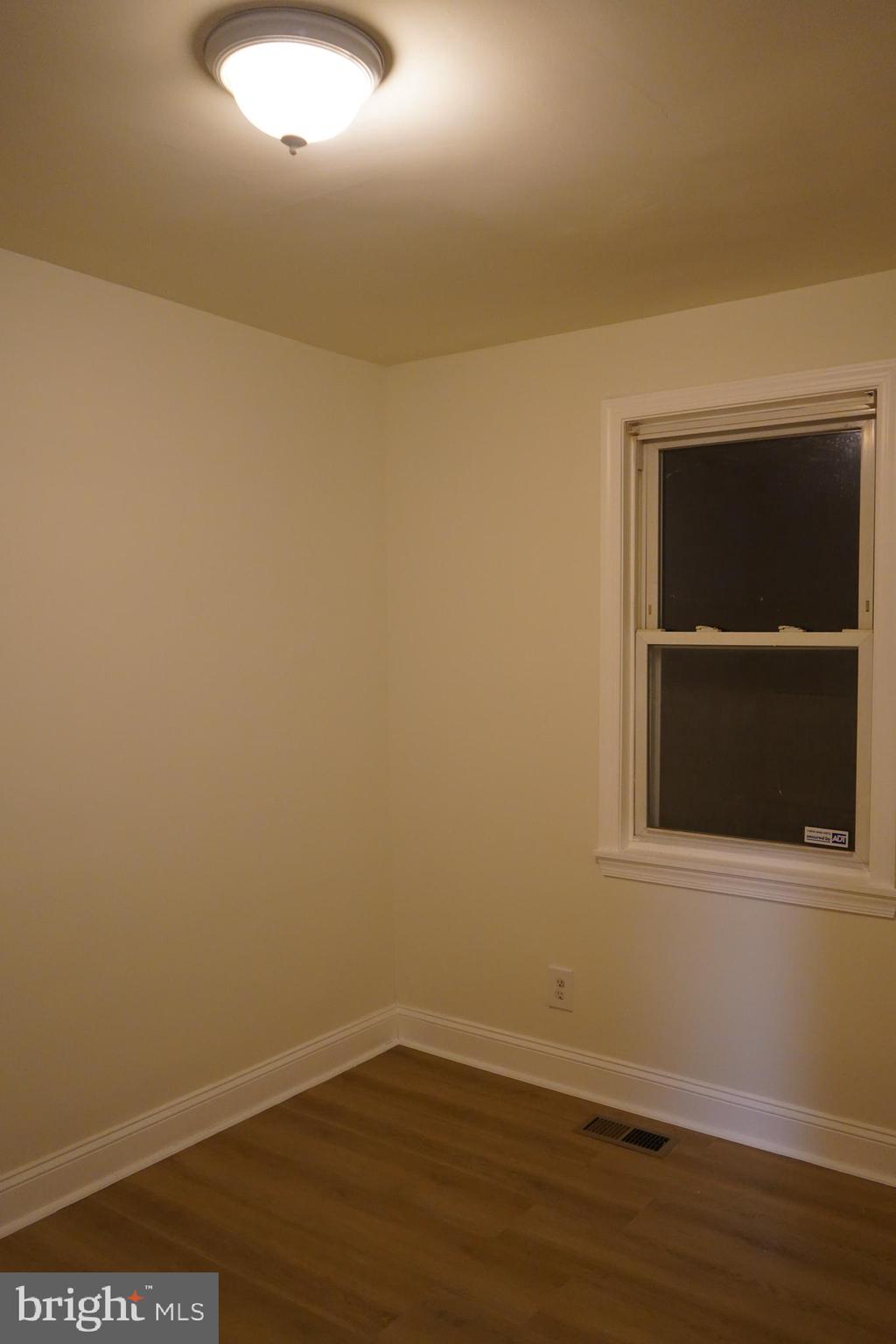 40 Upmanor Road Baltimore, MD 21229 - Photo 26 of 50 bedroom 1