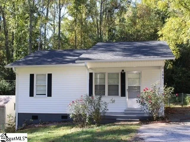 $179,000 | 108 Lynwood Drive, Duncan, SC 29334