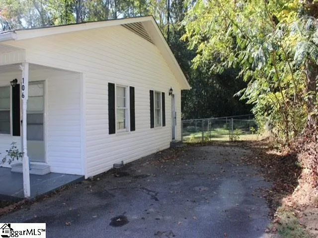 $179,000 | 108 Lynwood Drive, Duncan, SC 29334