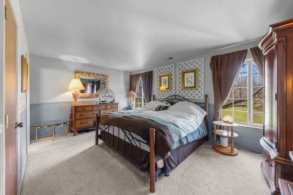$315,000 | 30-w002 Willow Court, Warrenville, IL 60555