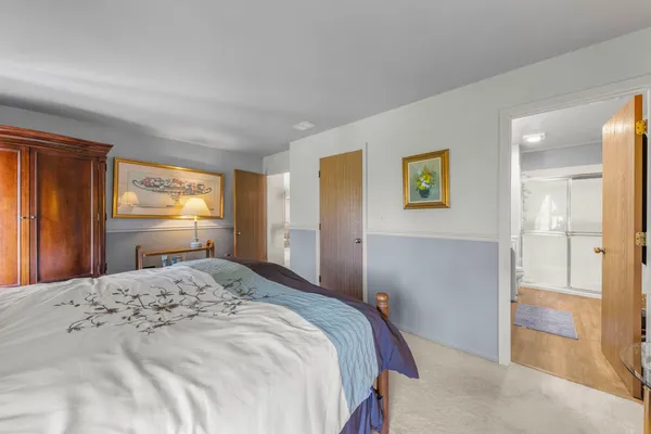 $315,000 | 30-w002 Willow Court, Warrenville, IL 60555