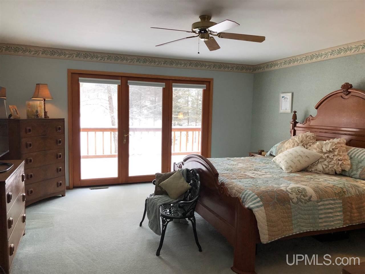 5782 North River Forest Road Florence, WI 54121 - Photo 15 of 40