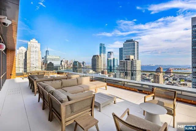 $1,898,000 | 155 Bay Street, Unit 808, Jersey City, NJ 07302