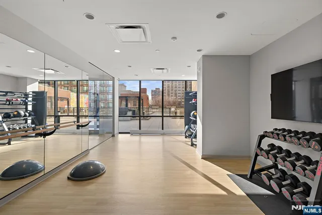 $1,898,000 | 155 Bay Street, Unit 808, Jersey City, NJ 07302