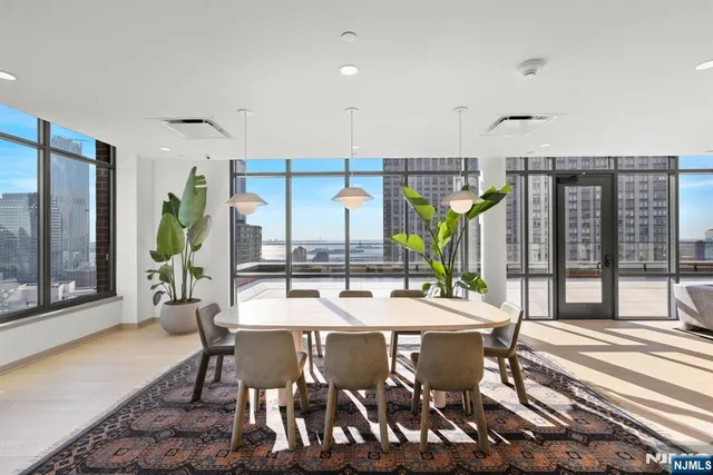 $1,898,000 | 155 Bay Street, Unit 808, Jersey City, NJ 07302
