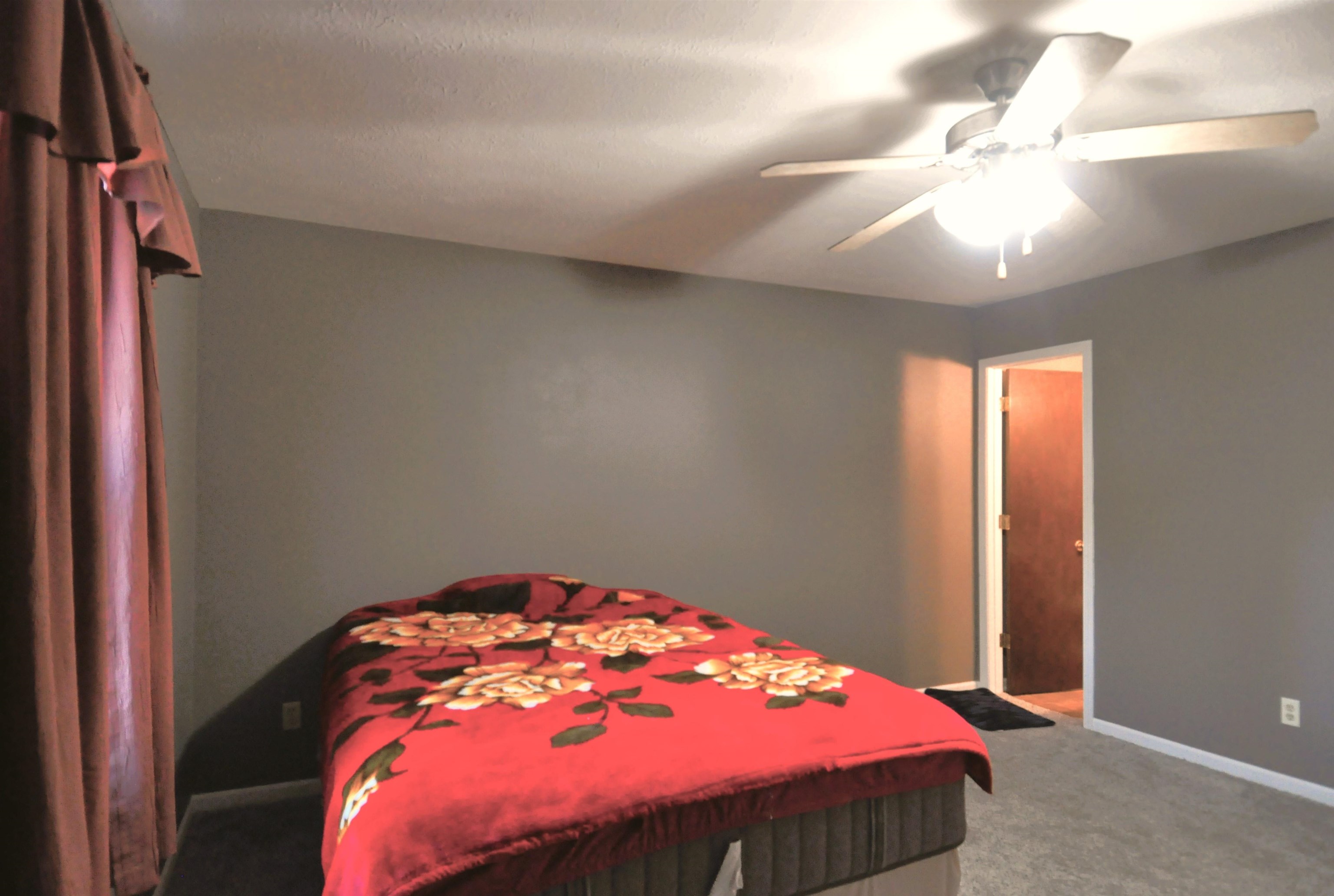6356 Upper Ridge Way Roscoe, IL 61073 - Photo 17 of 23 Gallery Image 17