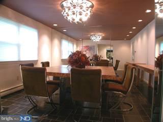 3811 Ridgeview Road Huntingdon Valley, PA 19006 - Photo 3 of 6 Gallery Image 3
