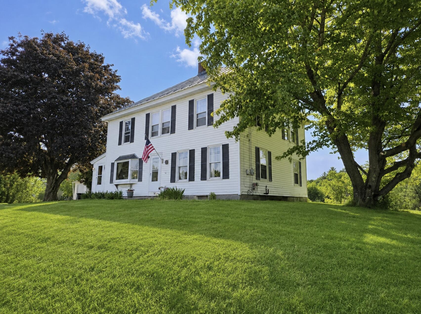 1010 Oakland Road Belgrade, ME 04917 - Photo 2 of 22 Private Country Setting