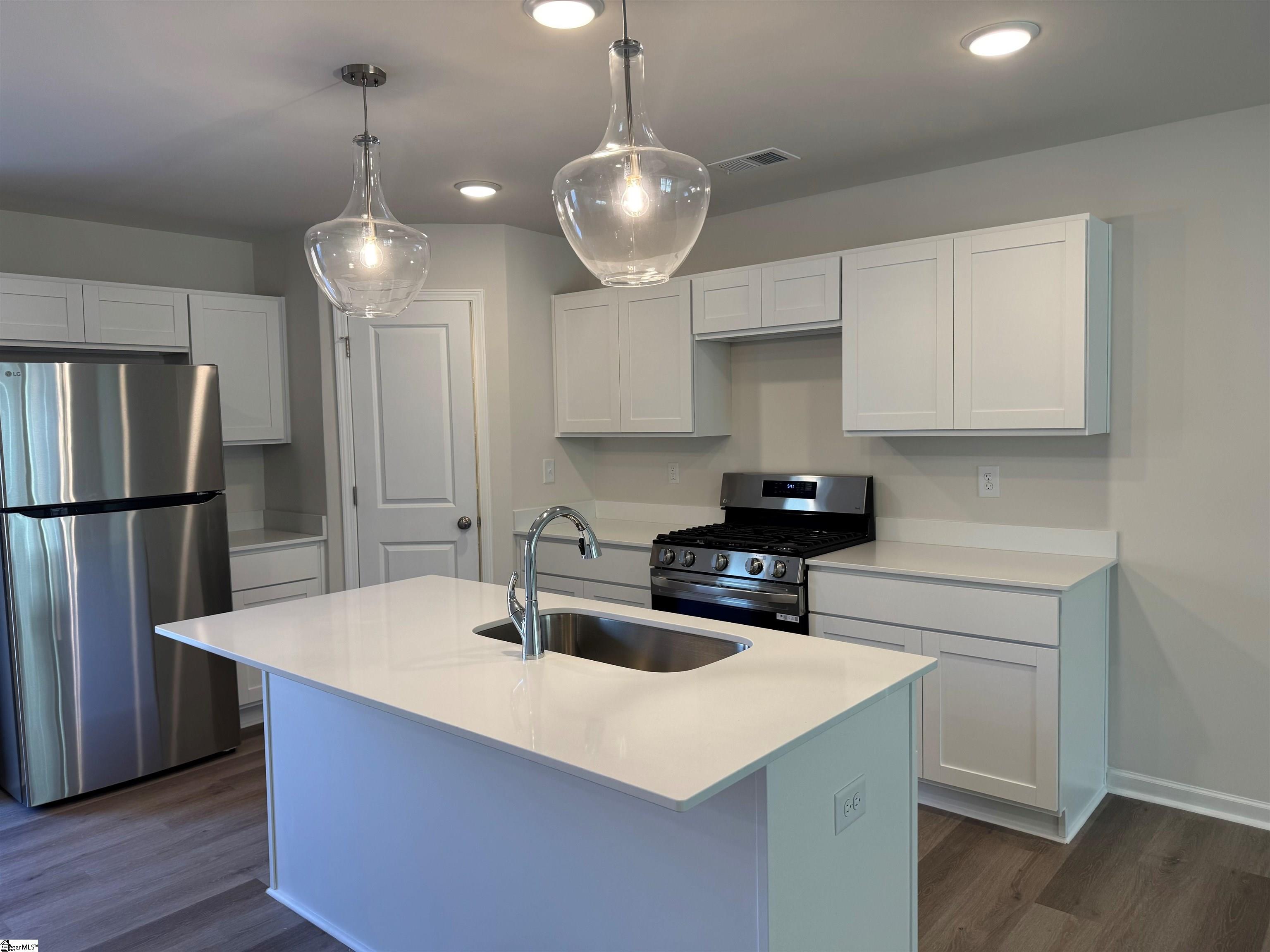 322 Stonyway Lane Easley, SC 29640 - Photo 10 of 23