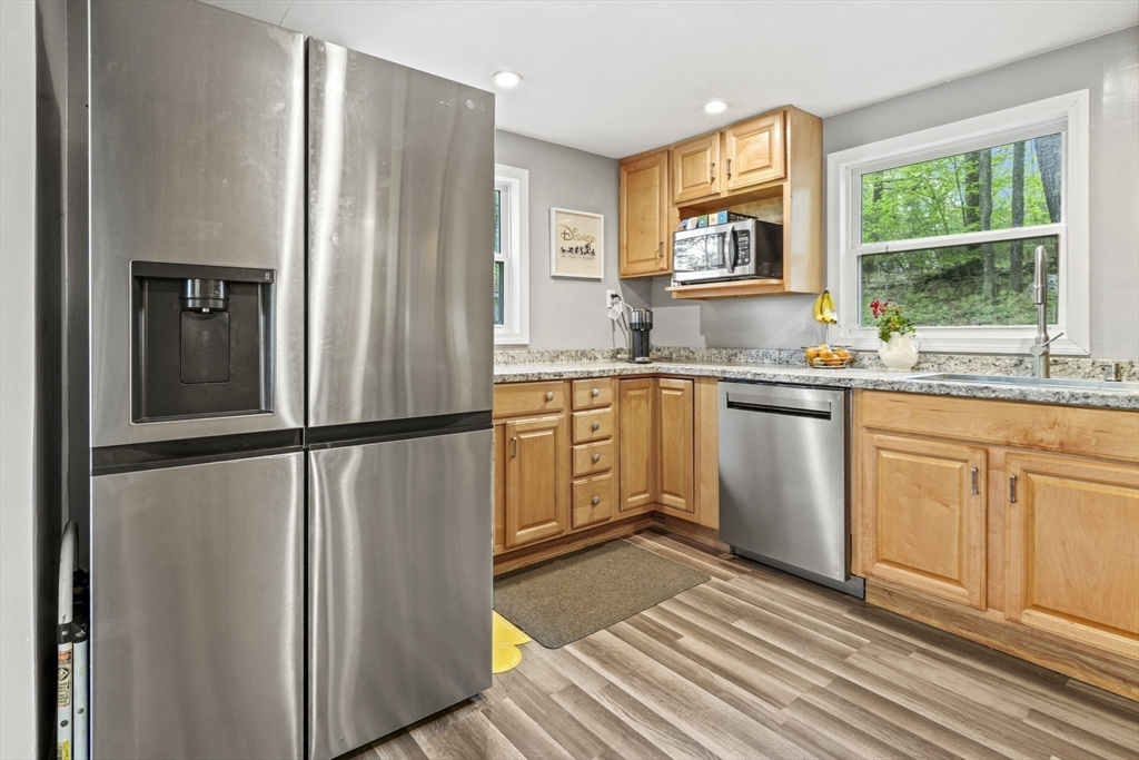 91 Deer Bay Road Ashby, MA 01431 - Photo 9 of 35