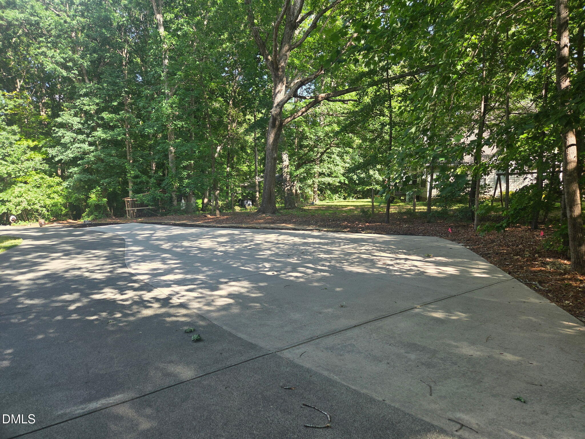 1432 Antiquity Avenue Raleigh, NC 27613 - Photo 35 of 38 image0 (6)