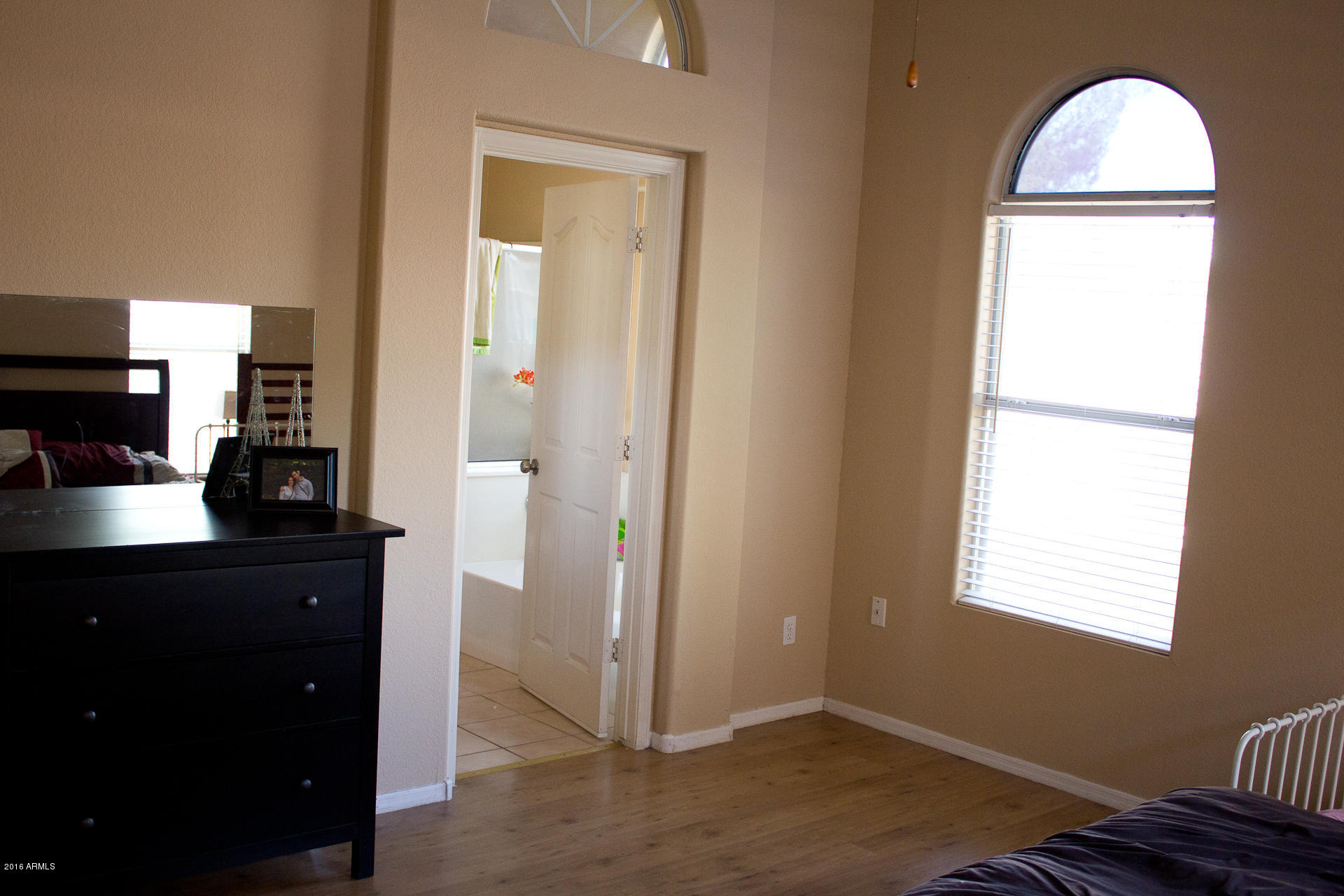 139 South Garnet Road Gilbert, AZ 85296 - Photo 15 of 26 Master Bedroom