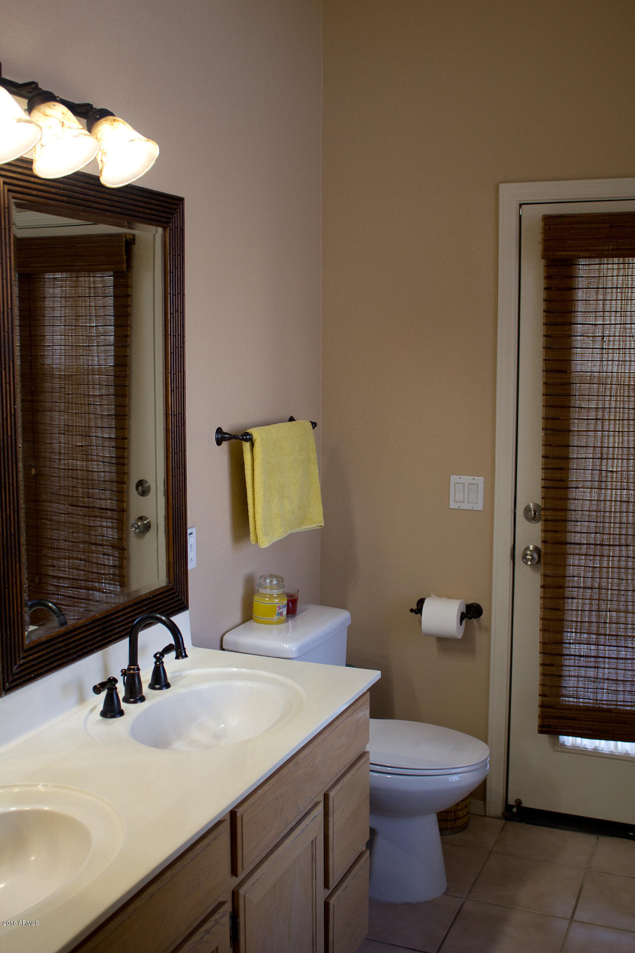 139 South Garnet Road Gilbert, AZ 85296 - Photo 10 of 26 Bathroom
