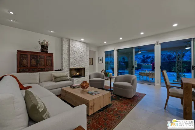 $18,000 | 2367 South Yosemite, Palm Springs, CA 92264