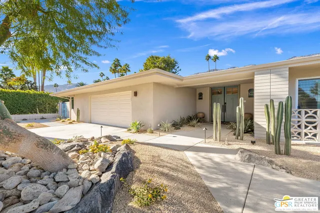 $18,000 | 2367 South Yosemite, Palm Springs, CA 92264