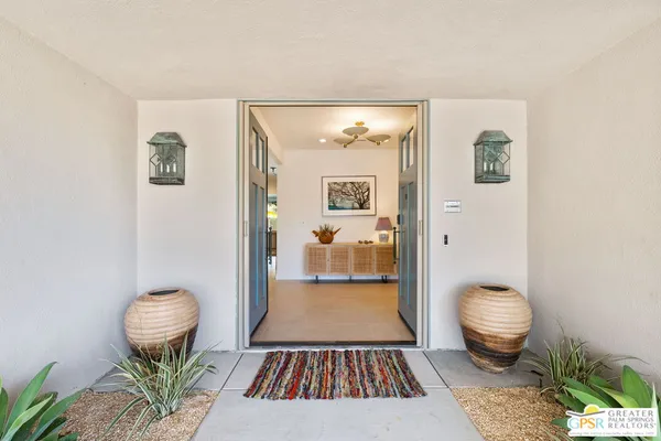 $18,000 | 2367 South Yosemite, Palm Springs, CA 92264