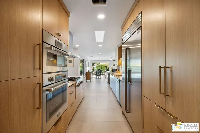 $18,000 | 2367 South Yosemite, Palm Springs, CA 92264