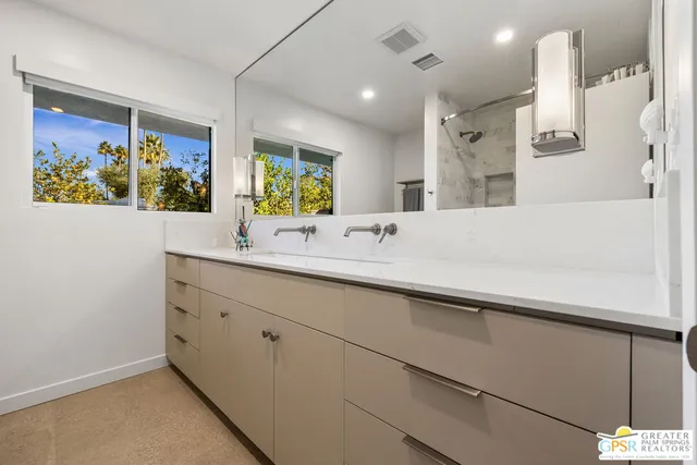 $18,000 | 2367 South Yosemite, Palm Springs, CA 92264