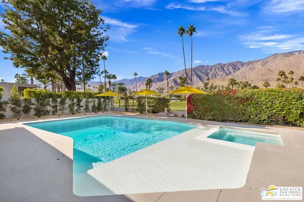 $18,000 | 2367 South Yosemite, Palm Springs, CA 92264