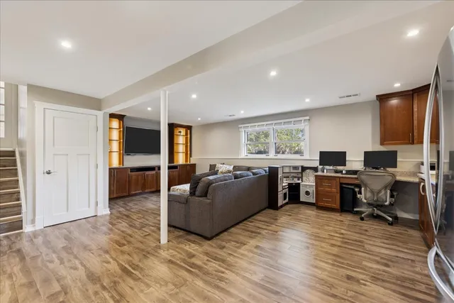 $520,000 | 5518 Wilcox Avenue, Downers Grove, IL 60516