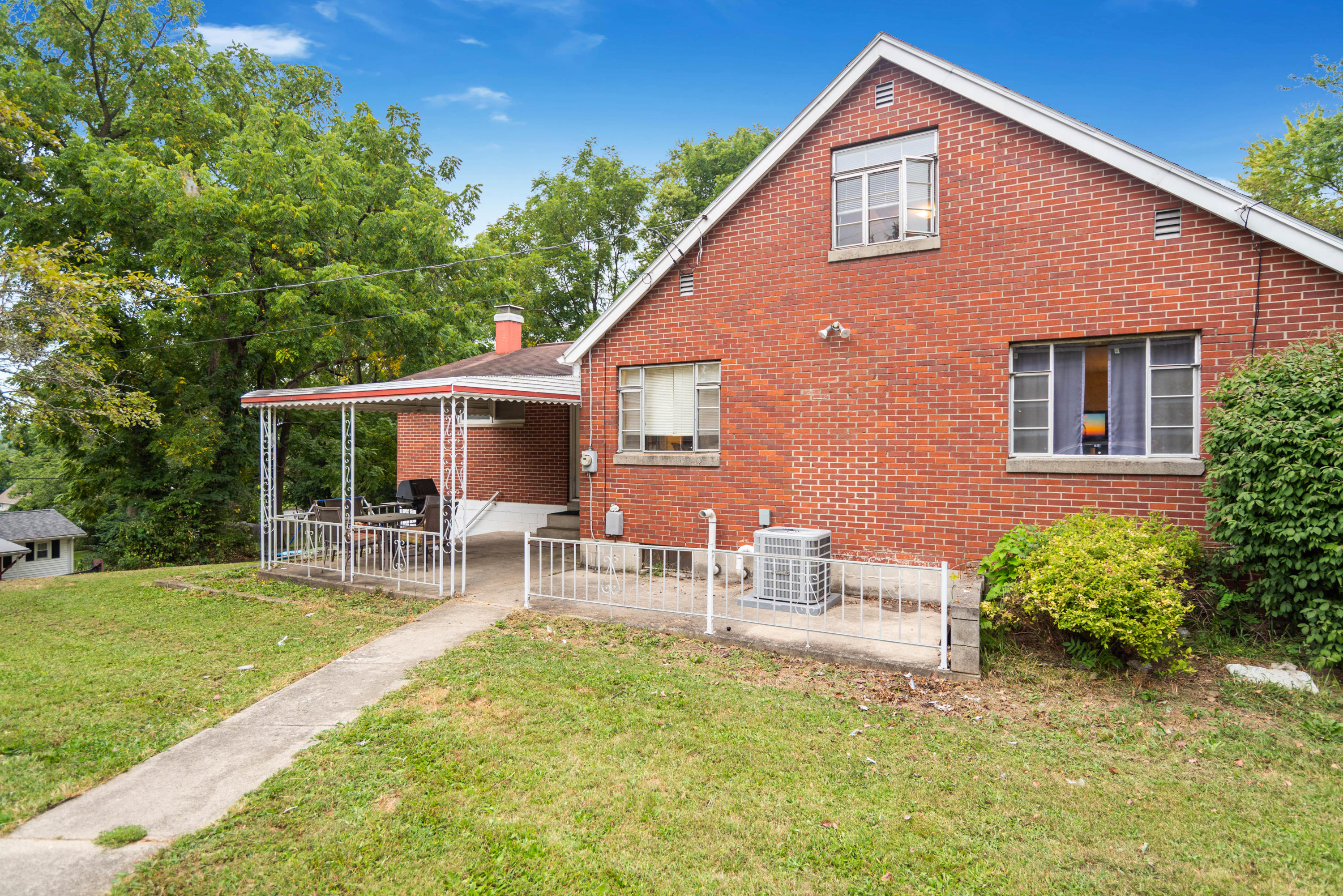 755 Grandview Street Sidney, OH 45365 - Photo 11 of 37