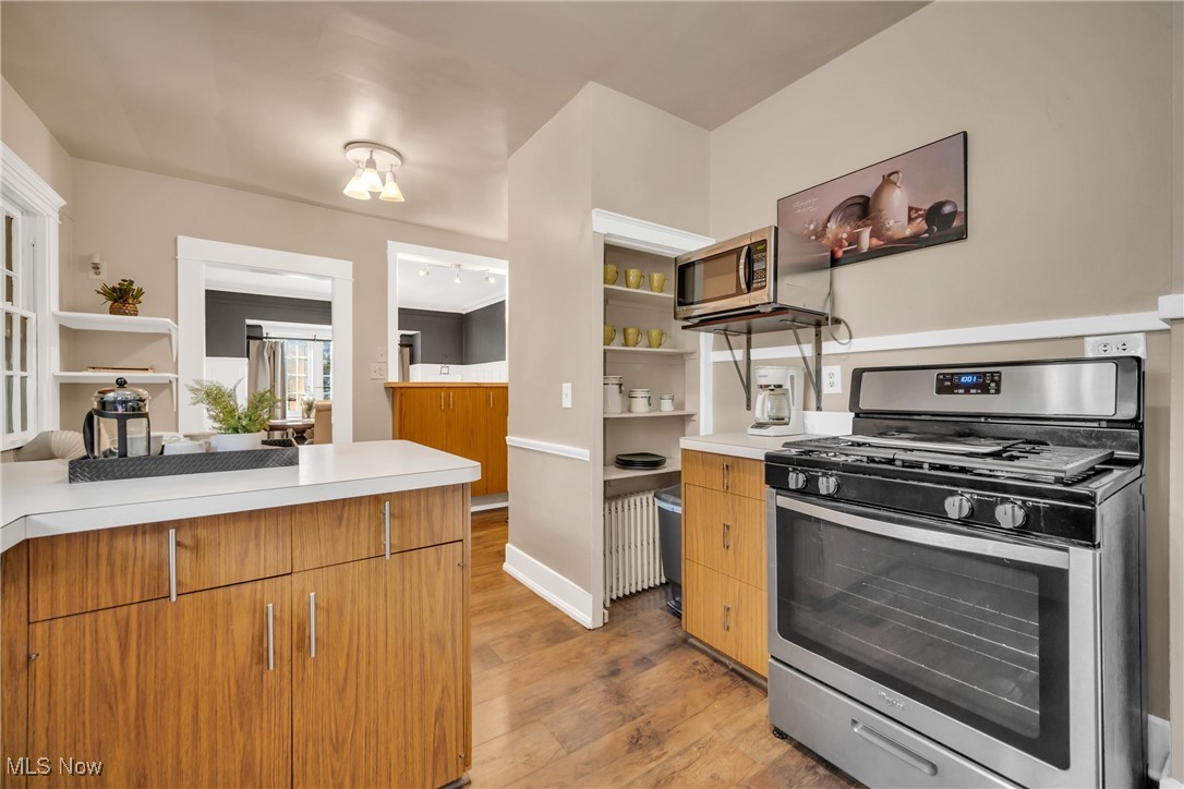 12699 Cedar Road Cleveland, OH 44106 - Photo 14 of 36 Kitchen featuring stainless steel appliances