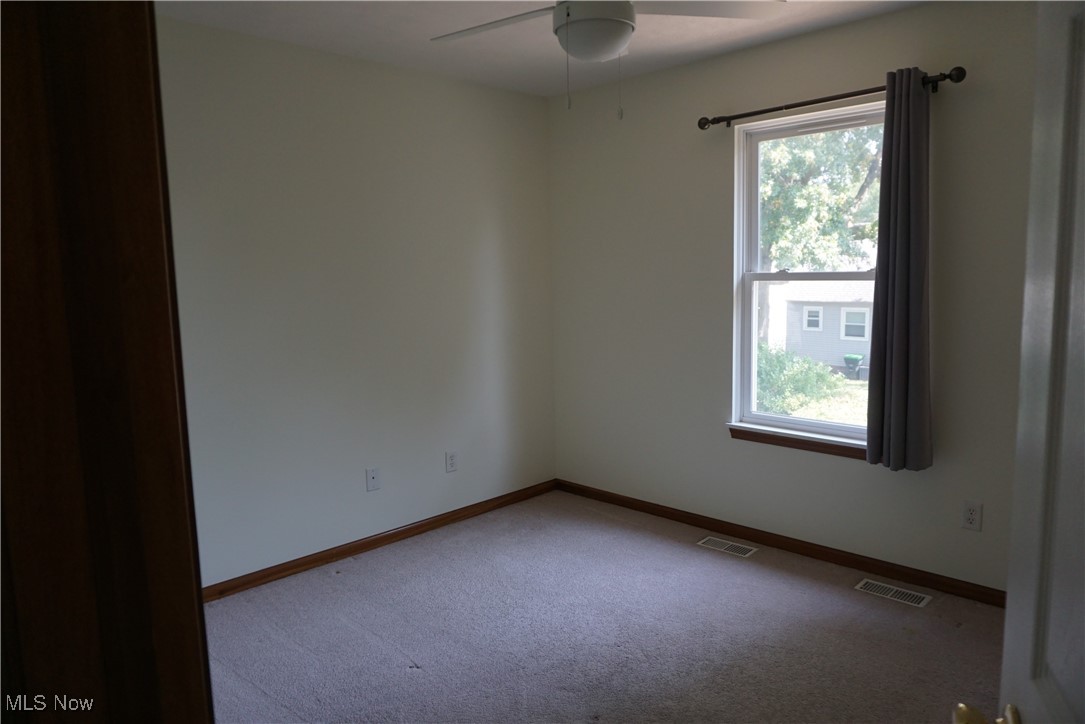 1671 Mapledale Road Wickliffe, OH 44092 - Photo 12 of 21 Gallery Image 12