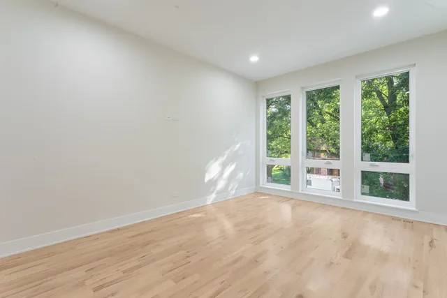 $2,200 | 6408 South Vernon Avenue, Unit 2, Chicago, IL 60637