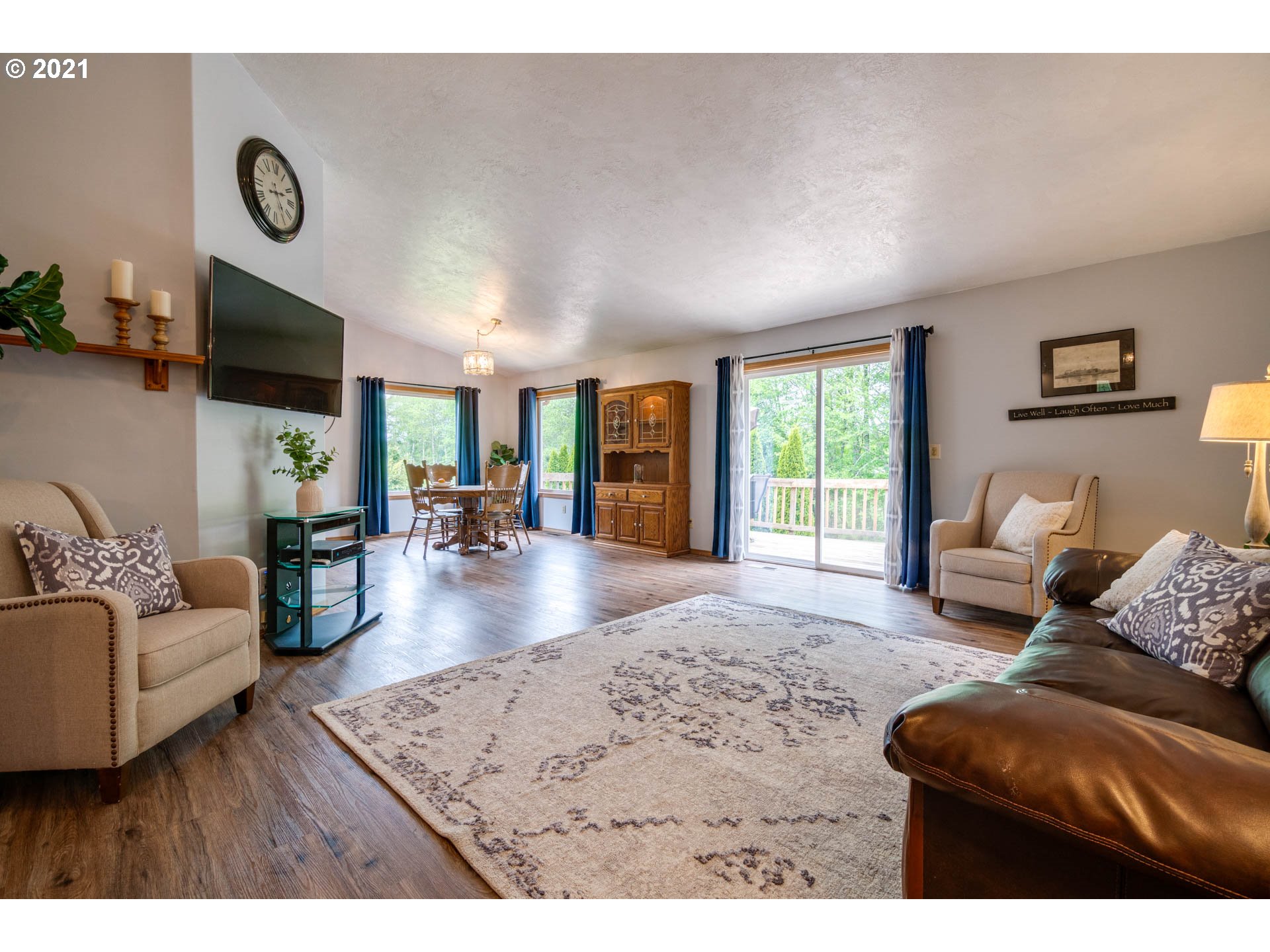 950 Southwest Ridge Road Warrenton, OR 97146 - Photo 3 of 32 Gallery Image 3