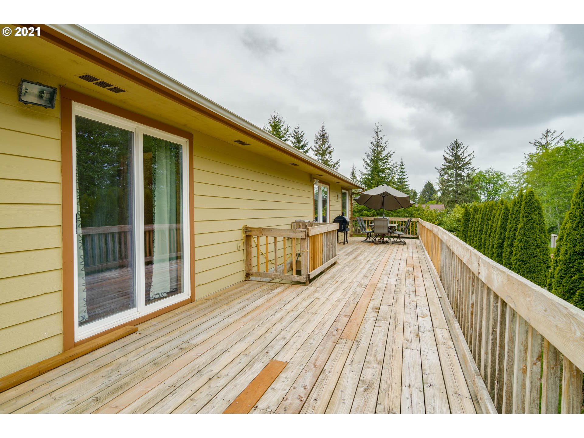950 Southwest Ridge Road Warrenton, OR 97146 - Photo 6 of 32 Gallery Image 6