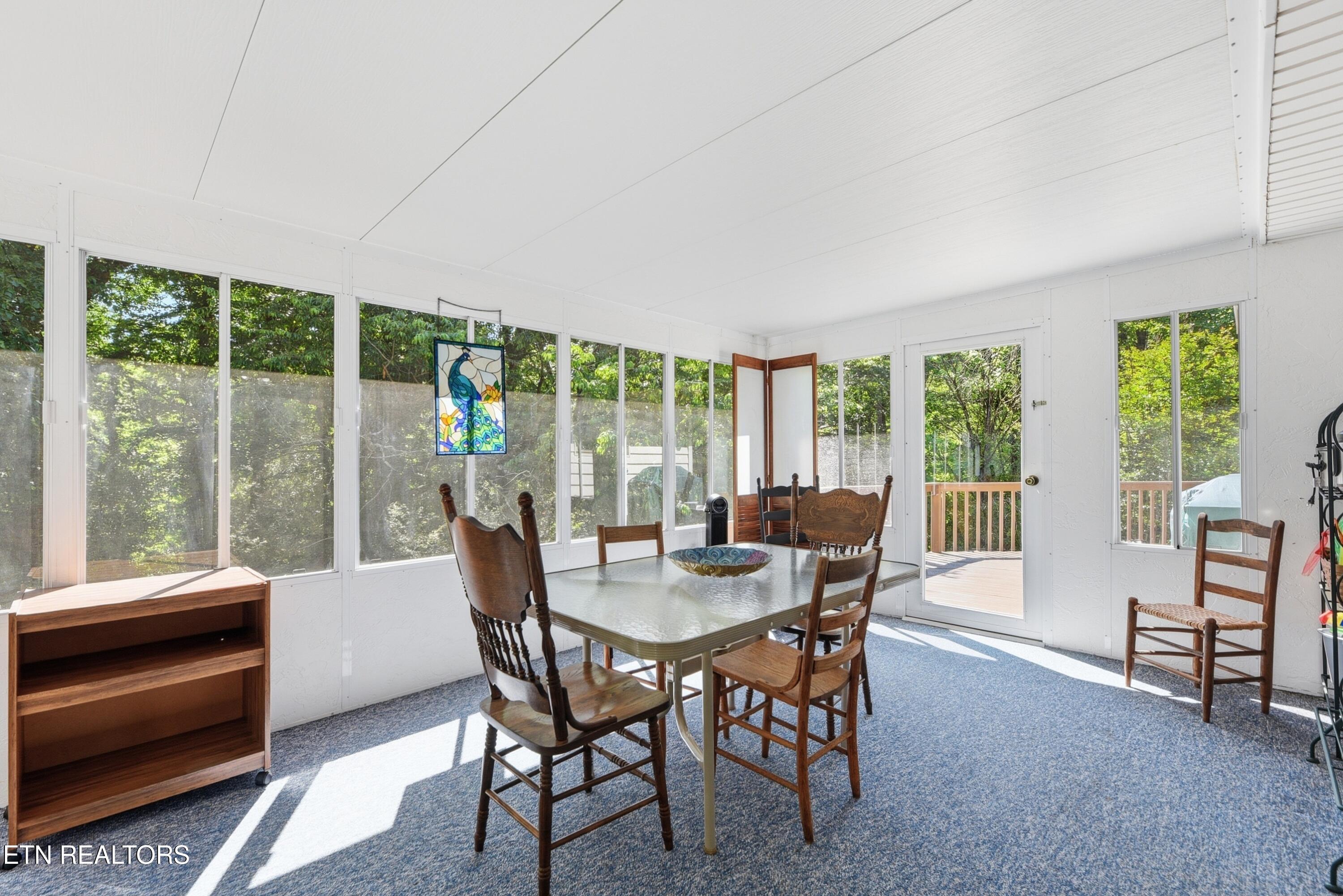 221 Sherwood Road Powell, TN 37849 - Photo 26 of 40 Sunroom