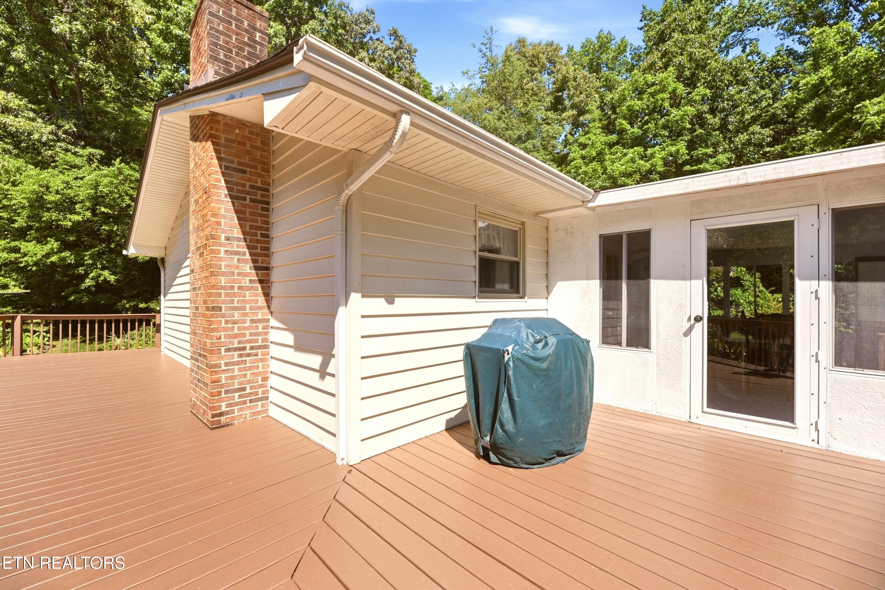 221 Sherwood Road Powell, TN 37849 - Photo 38 of 40 Huge Deck!