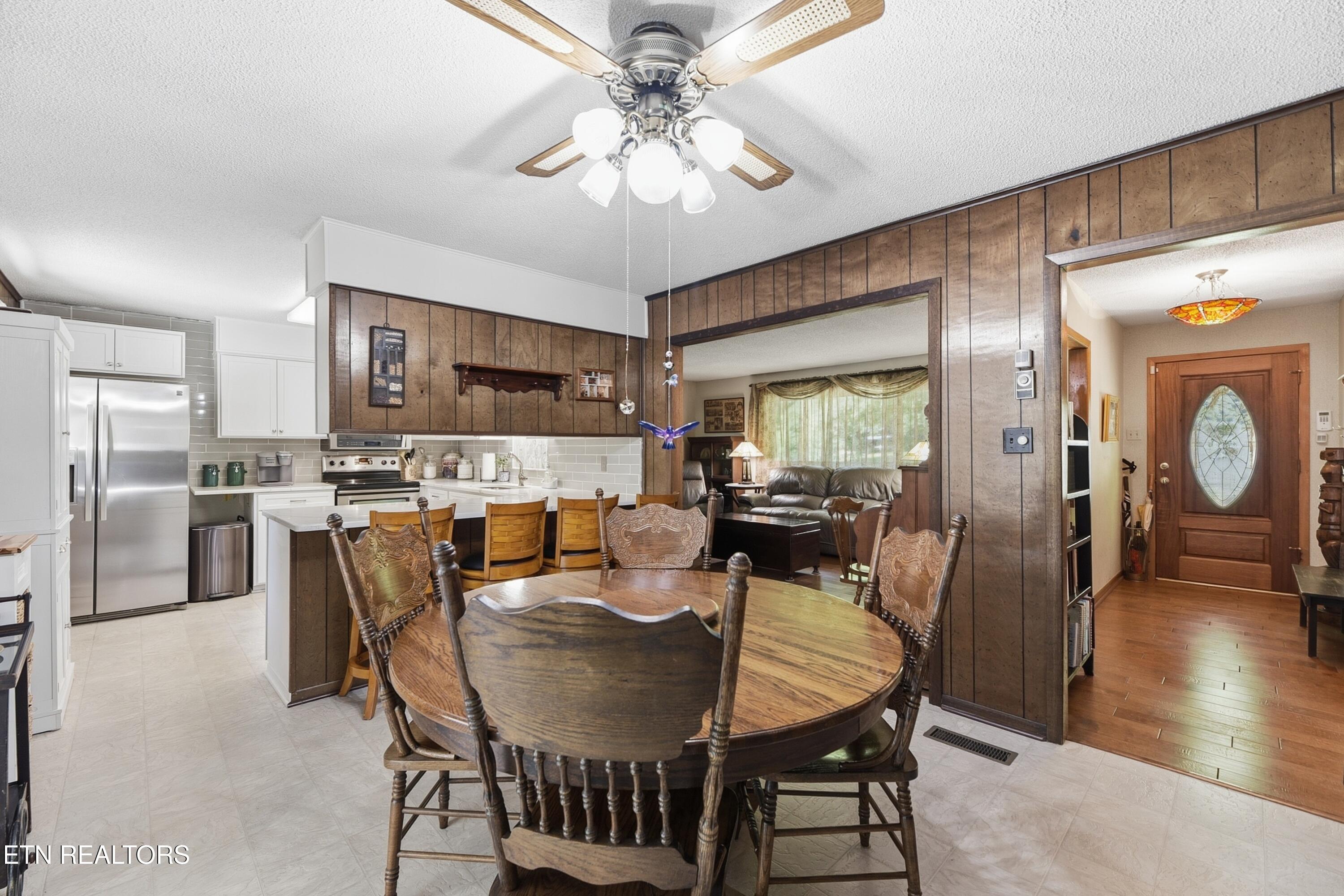 221 Sherwood Road Powell, TN 37849 - Photo 10 of 40 Dining Area