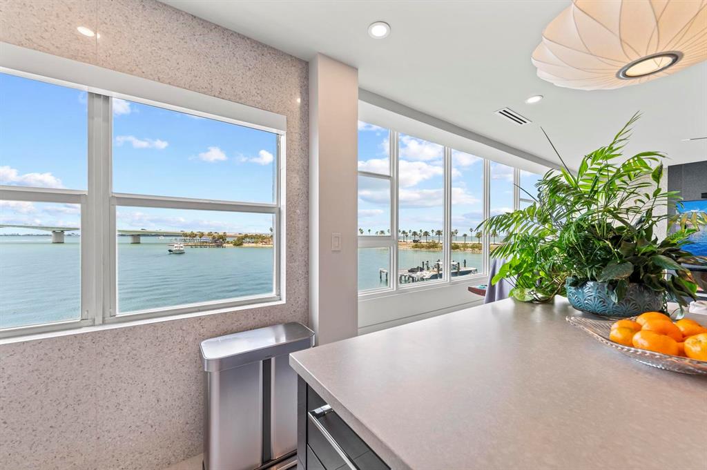 226 Golden Gate Point, Unit 33 Sarasota, FL 34236 - Photo 21 of 39