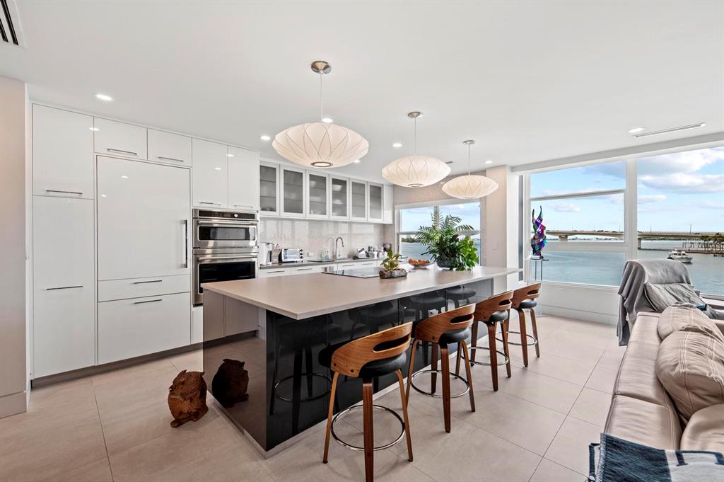 226 Golden Gate Point, Unit 33 Sarasota, FL 34236 - Photo 26 of 39