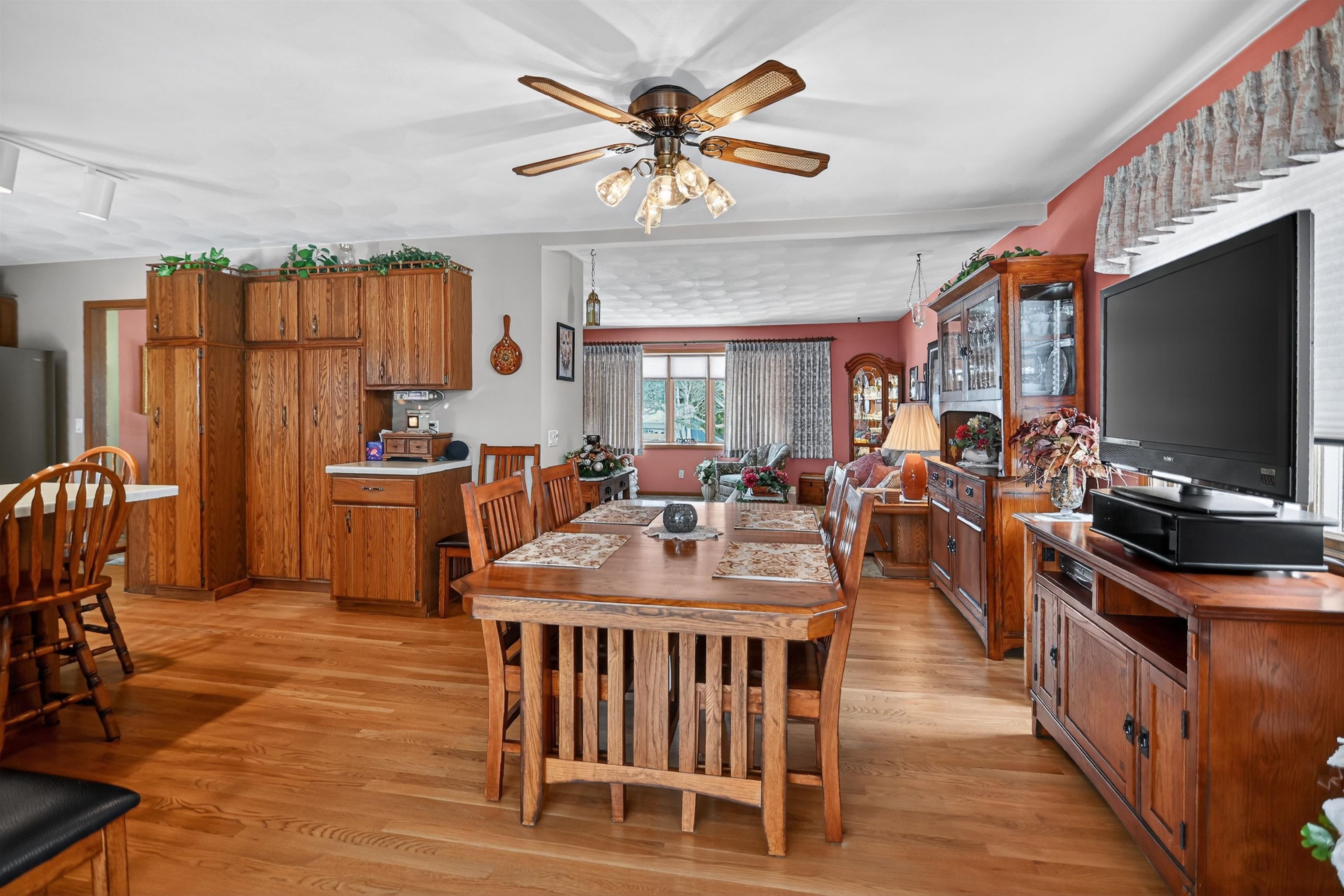 714 Willow Run Street Cottage Grove, WI 53527 - Photo 14 of 62