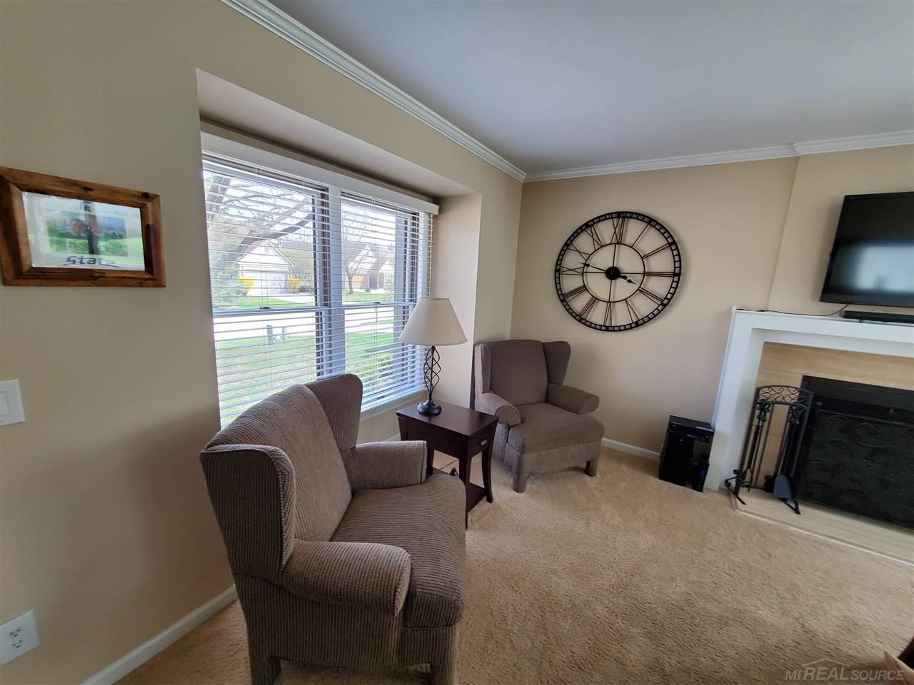 1499 Colony Drive Rochester, MI 48307 - Photo 10 of 38 50071978-9.JPG