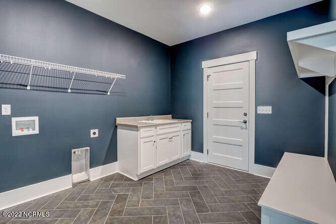 569 Crown Pointe Drive Hampstead, NC 28443 - Photo 11 of 40 58 Avon Ct Wilmington NC 28405-small-013