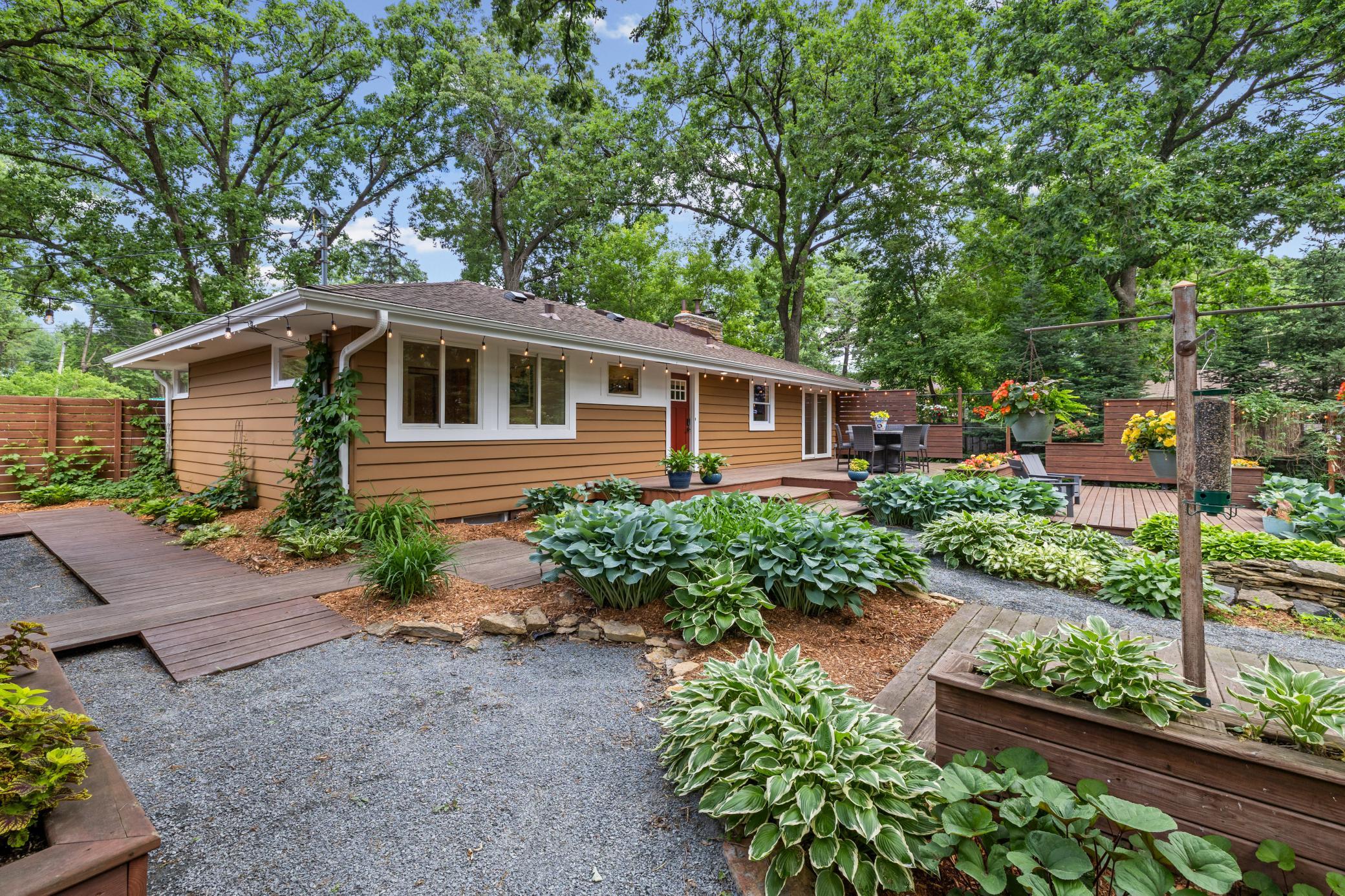 350 Arcwood Road Mahtomedi, MN 55115 - Photo 42 of 51