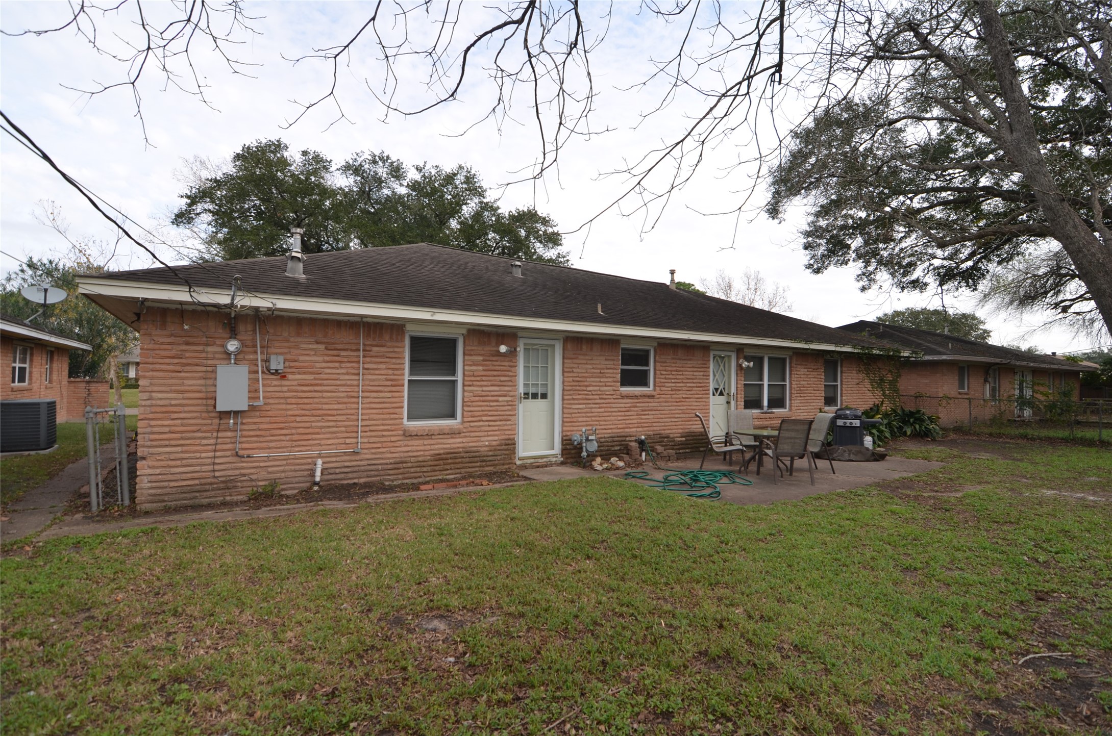 5215 Sanford Road Houston, TX 77035 - Photo 26 of 28 Gallery Image 26