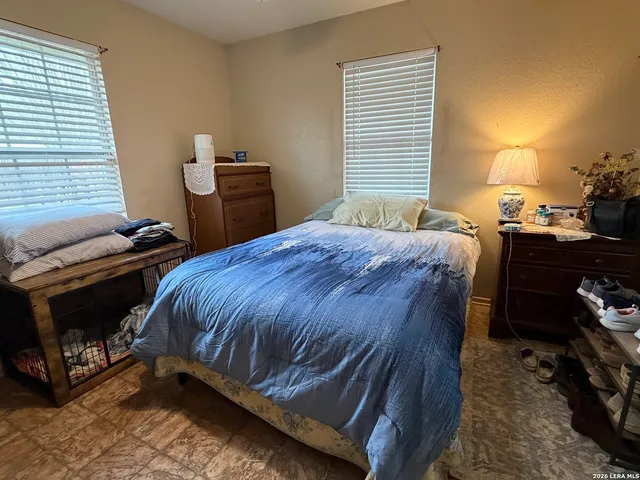 $199,000 | 905 Peach Street, Jourdanton, TX 78026