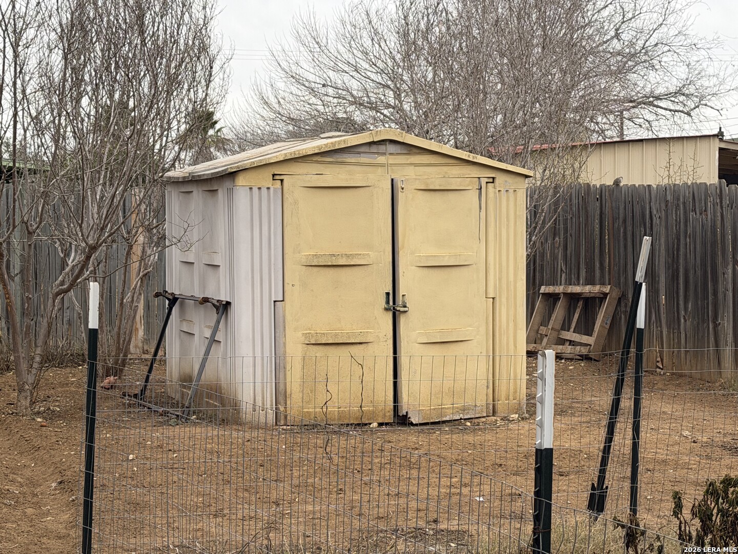 905 Peach Street Jourdanton, TX 78026 - Photo 16 of 20