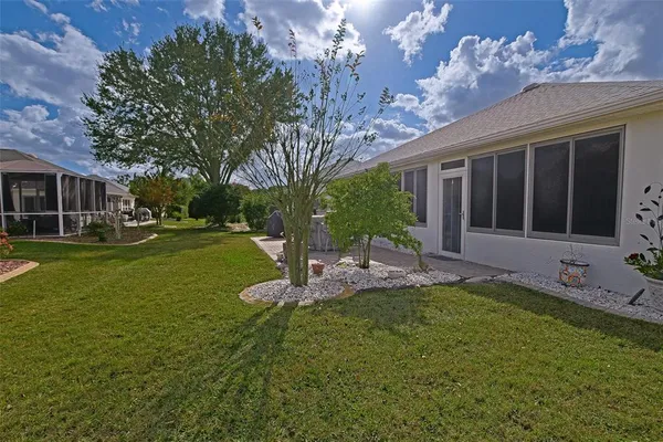 $299,900 | 13875 Southeast 94th Avenue, Summerfield, FL 34491