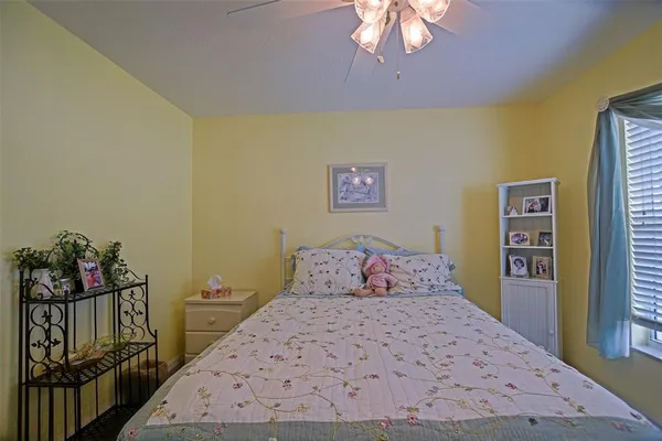 $299,900 | 13875 Southeast 94th Avenue, Summerfield, FL 34491