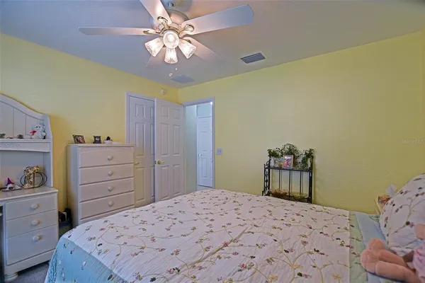$299,900 | 13875 Southeast 94th Avenue, Summerfield, FL 34491