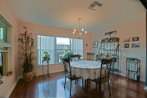 $299,900 | 13875 Southeast 94th Avenue, Summerfield, FL 34491