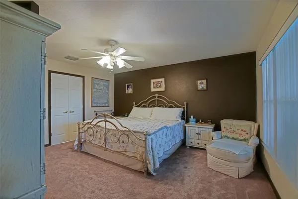 $299,900 | 13875 Southeast 94th Avenue, Summerfield, FL 34491