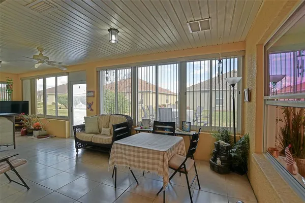 $299,900 | 13875 Southeast 94th Avenue, Summerfield, FL 34491