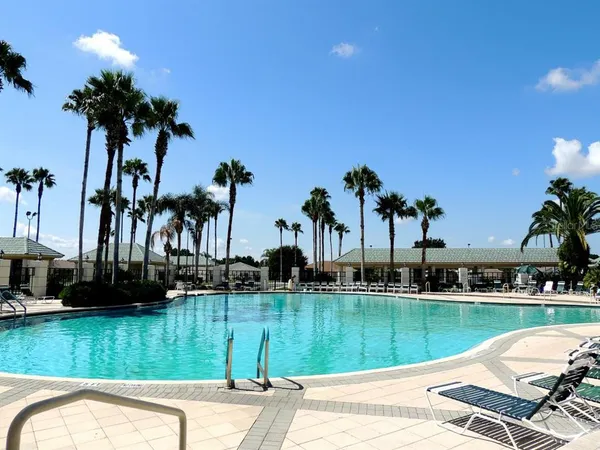 $299,900 | 13875 Southeast 94th Avenue, Summerfield, FL 34491