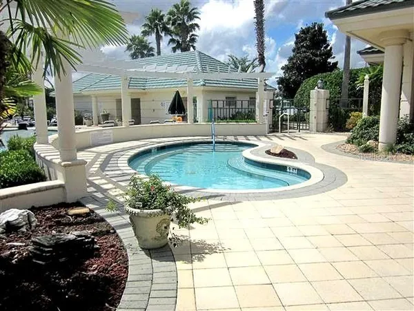 $299,900 | 13875 Southeast 94th Avenue, Summerfield, FL 34491